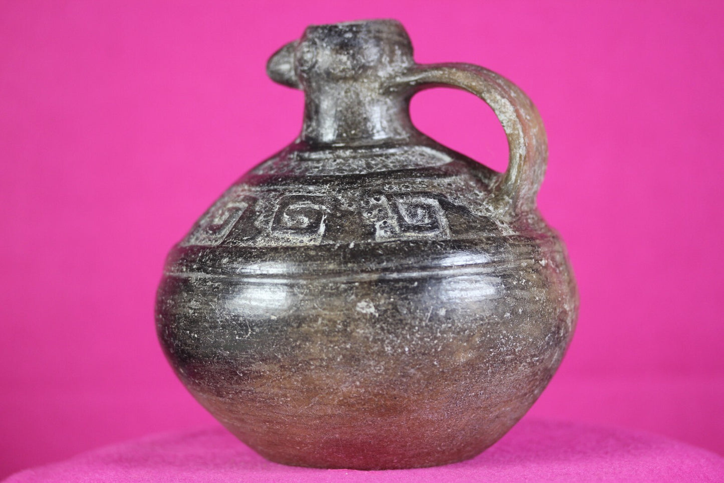 Authentic Pre Columbian Artifact Incised Jar Moche Peru 100-800 AD COA J24