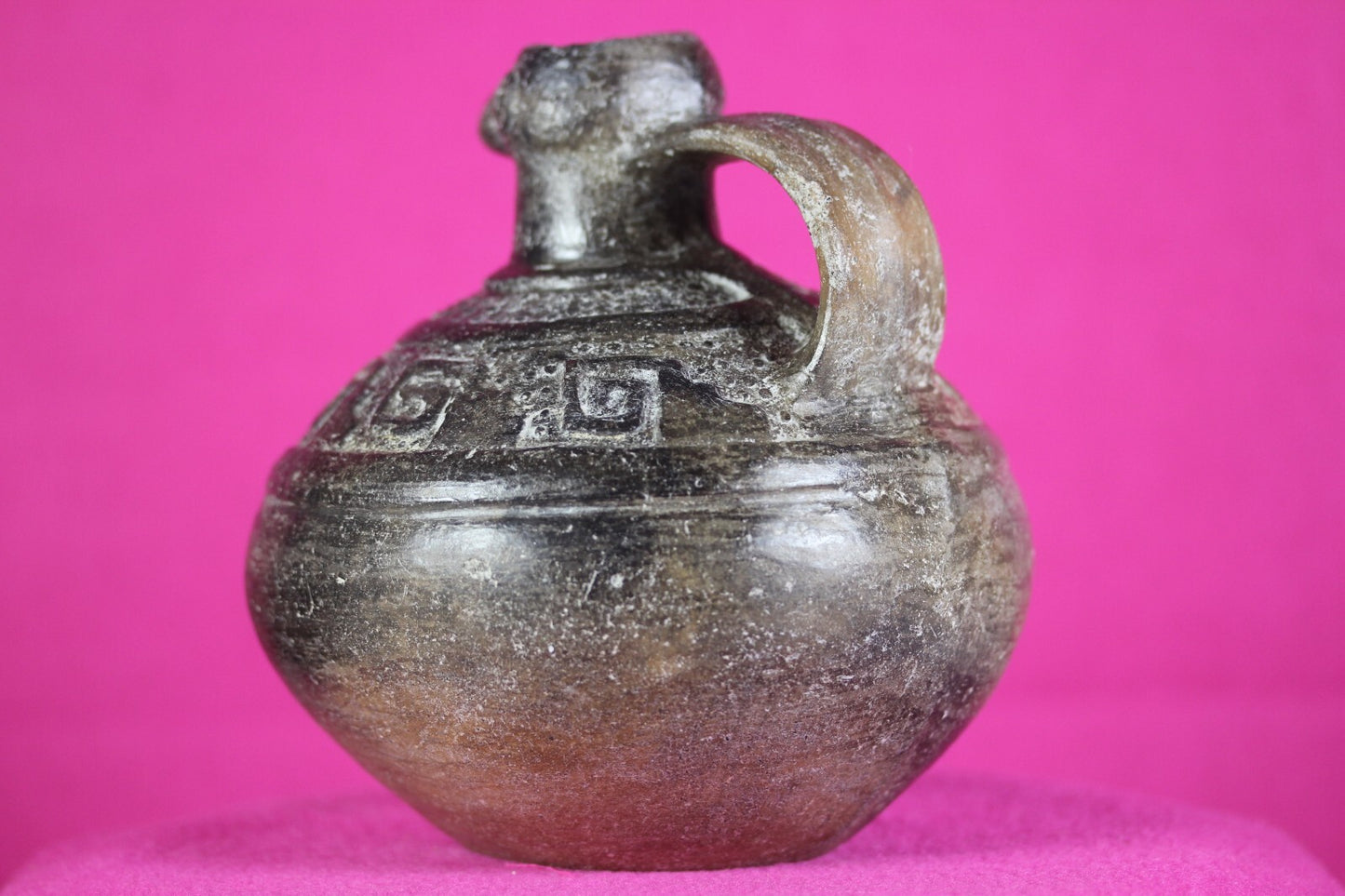 Authentic Pre Columbian Artifact Incised Jar Moche Peru 100-800 AD COA J24